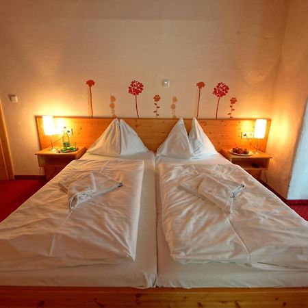 Hotel Restaurant Das Roessl Windischgarsten Habitación foto