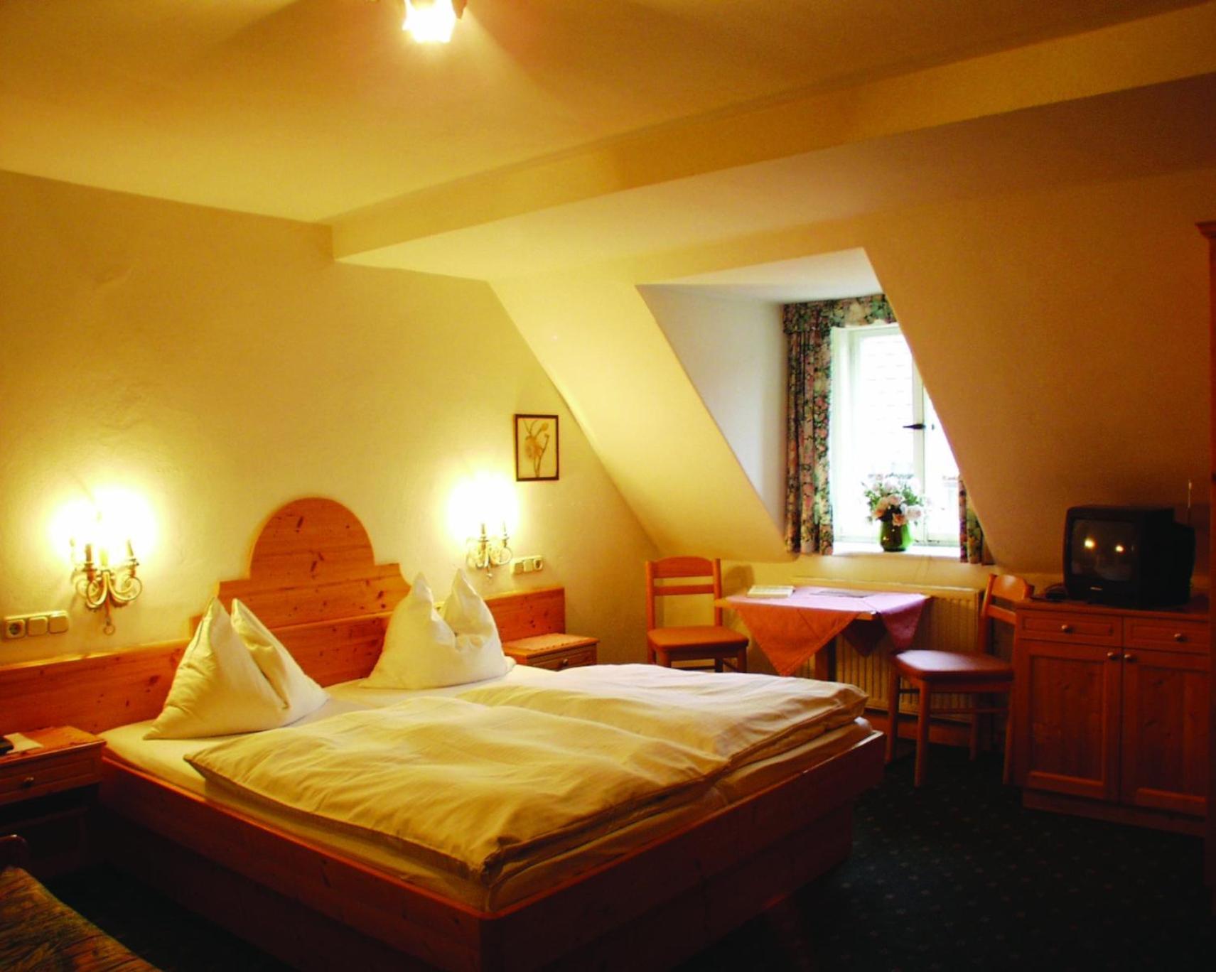Hotel Restaurant Das Roessl Windischgarsten Habitación foto