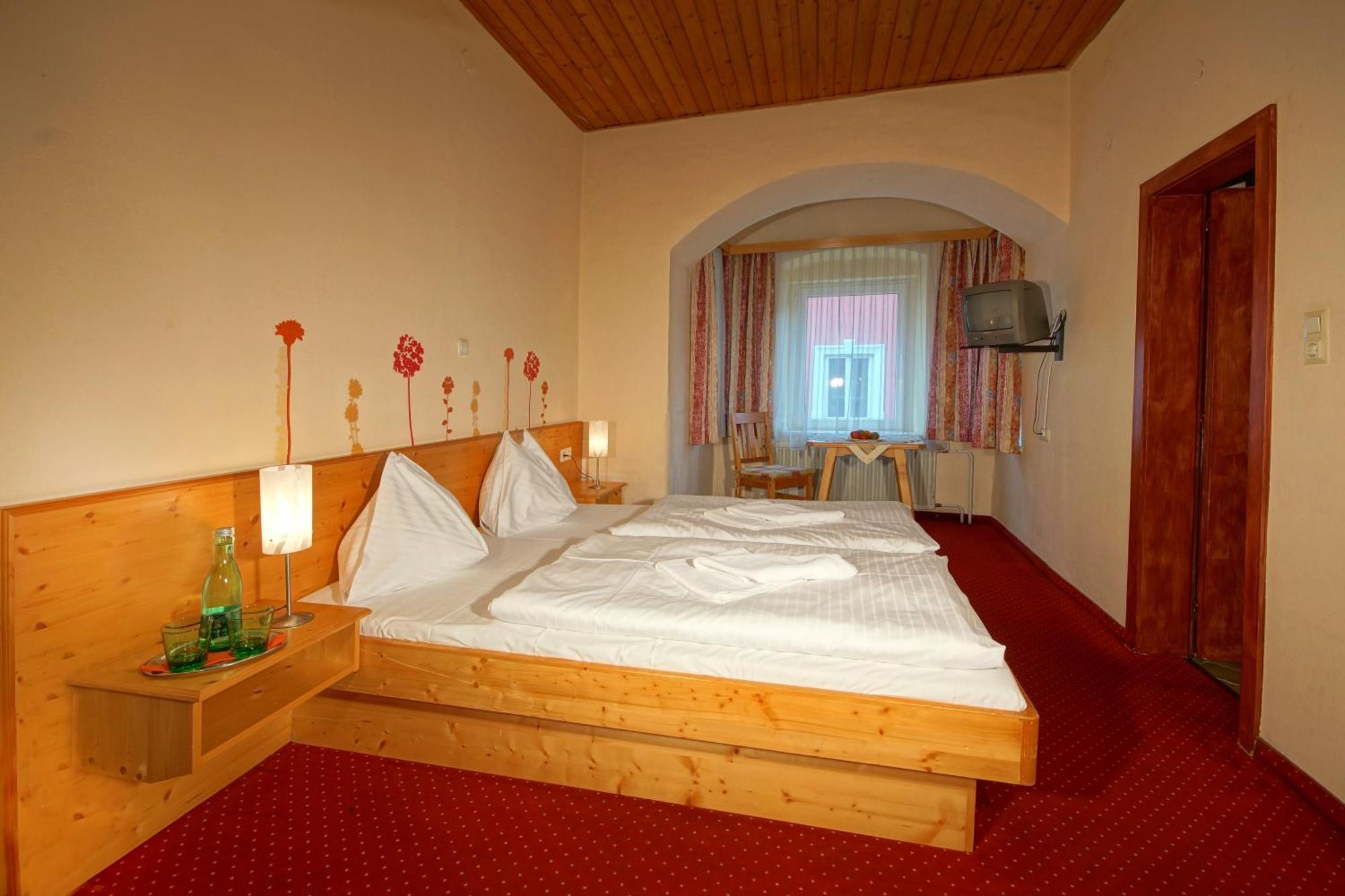 Hotel Restaurant Das Roessl Windischgarsten Habitación foto